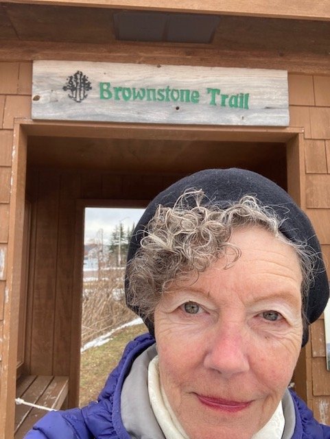 Lois Albrecht on the Brownstone Trail Lois Albrecht on the Brownstone Trail