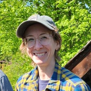 Katie Hahn Bio Image