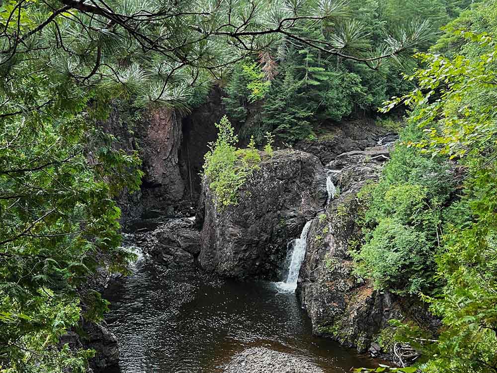 Geology of Waterfalls- Lake Superior Region